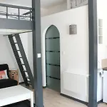 Le Malleret, Centre-ville, Parking Gratuit *